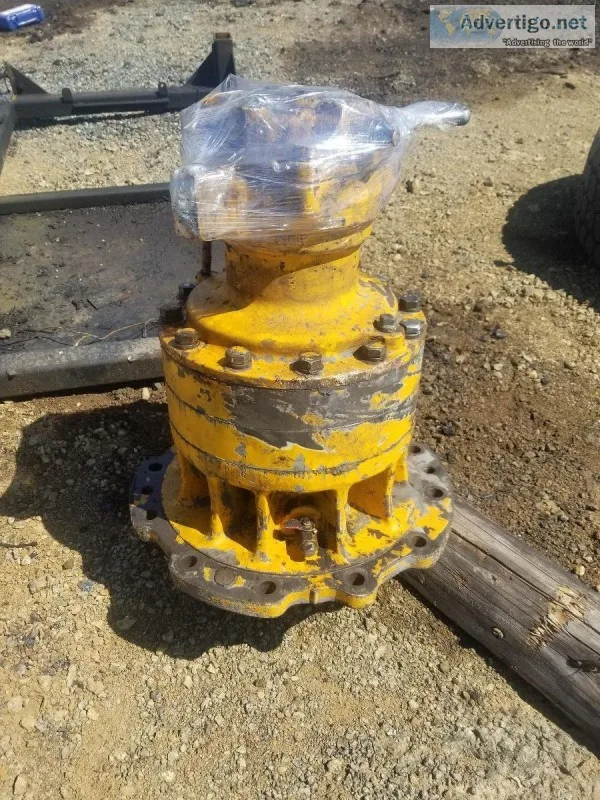 John Deere 790D Excavator Swing Motor w Swing Drive Assembly Kaw