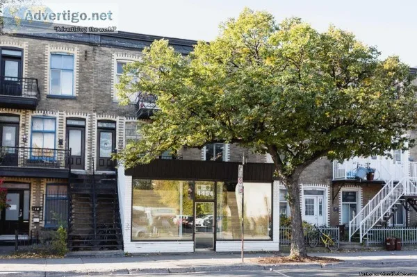 Excellent visibility  3000 sqft dividable space on Papineau