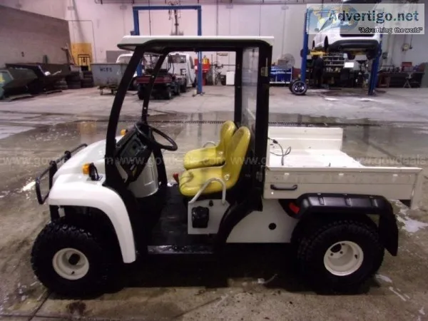 JOHN DEERE GATOR