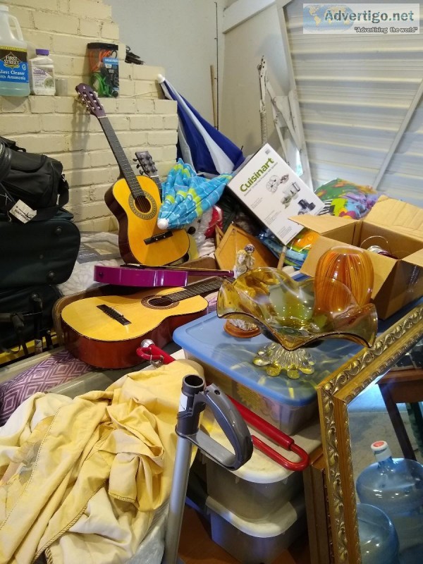 5 familys yard garage sale