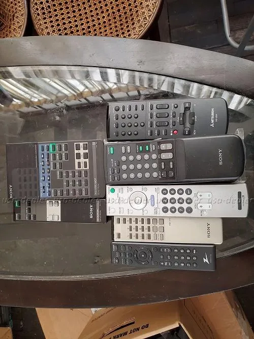 LOT OF TV CONTROLLERS