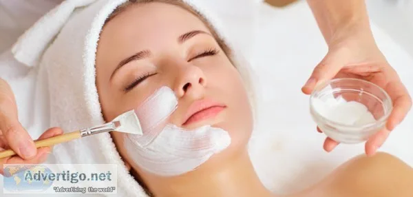 Get  Facials To Remove Bags Under Eyes In MO