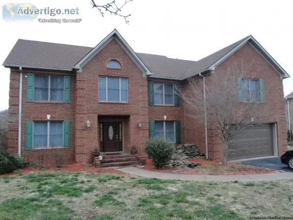 All Brick 5BR 3BA 3527sf 1.78 Acres Inground Pool