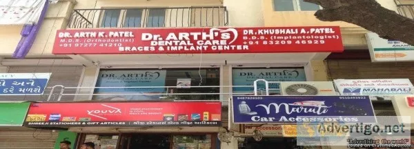 dentist in prahladnagar