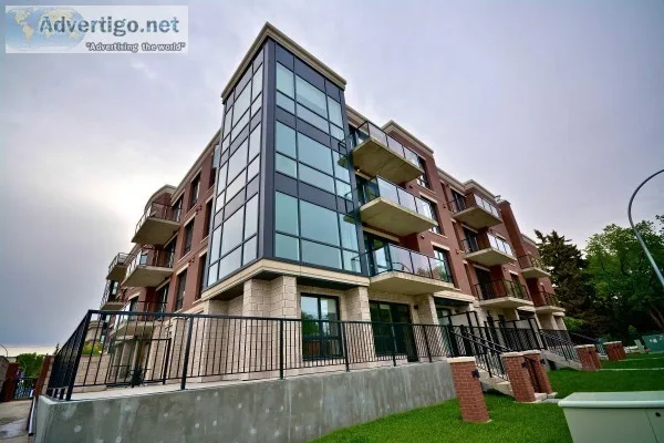 Windsor Park Homes For Sale. Contact Bentley Luxury Condos.
