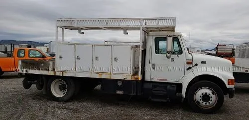 2000 INTERNATIONAL 4700 FLATBED TRUCK