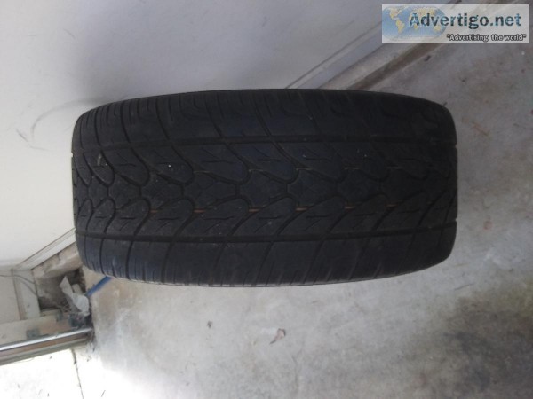 24" 5lug univ two set. One 20" 6lug truck rim and full c