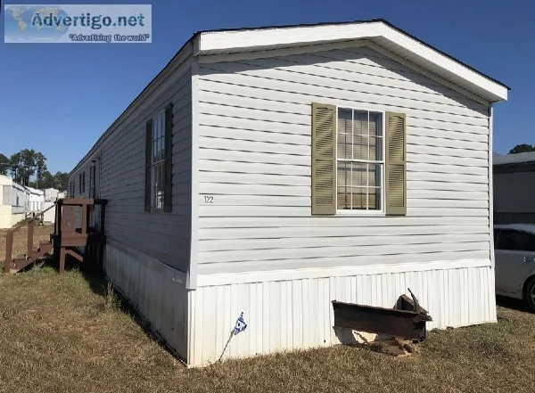 1999 3 bedroom 2 bath home available