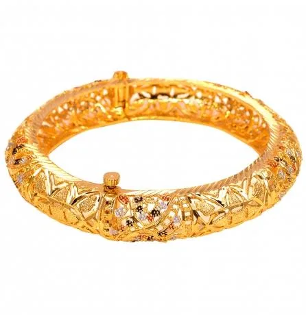 Wear shankha bangles and look ethereal on your wedding day 