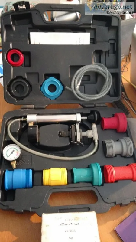 Universal Cooling System Pressure Tester