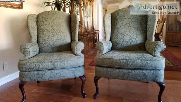 Chairs 2 wingback green