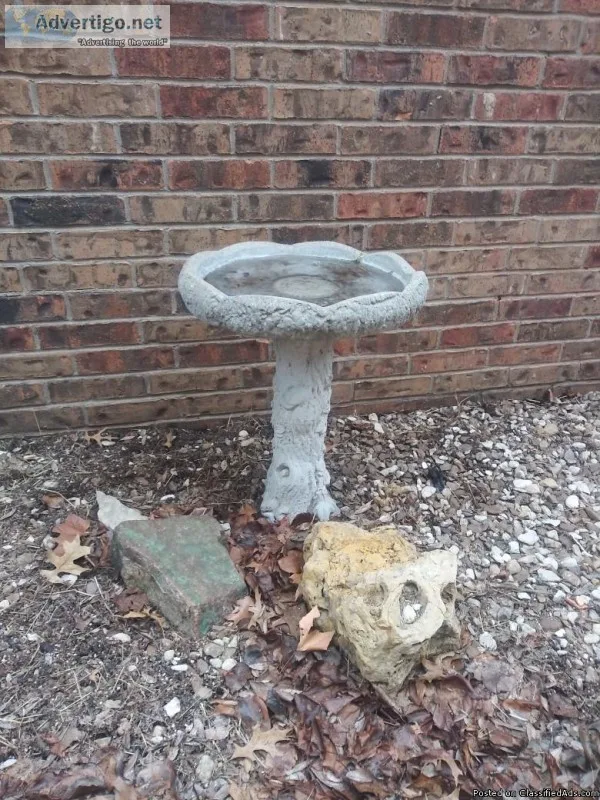 BIRD BATH