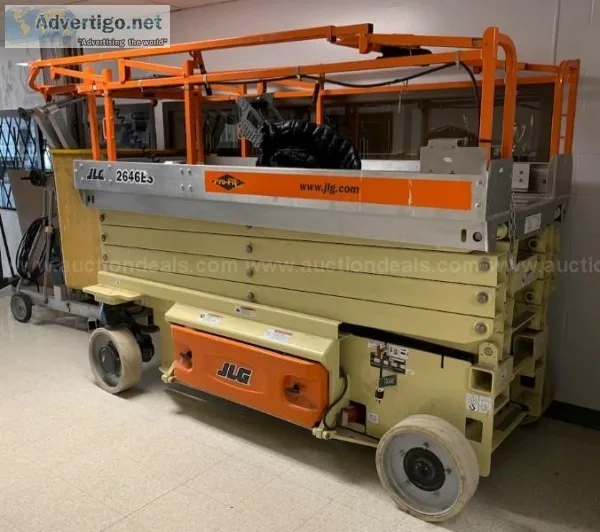 2009 JLG Scissor Lift Model 2646ES