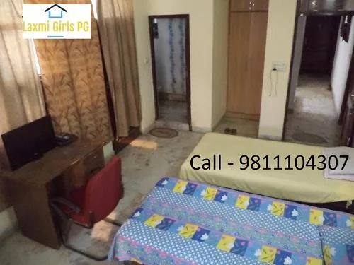 Girls pg in laxmi nagar
