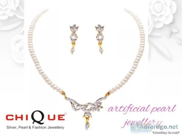 Buy some trendy jewelleries online to stay stylish always
