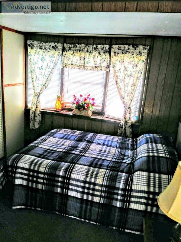 399 PER MONTH FOR A PRIVATE REMODELED BEDROOM IN OUR MOBILE HOME