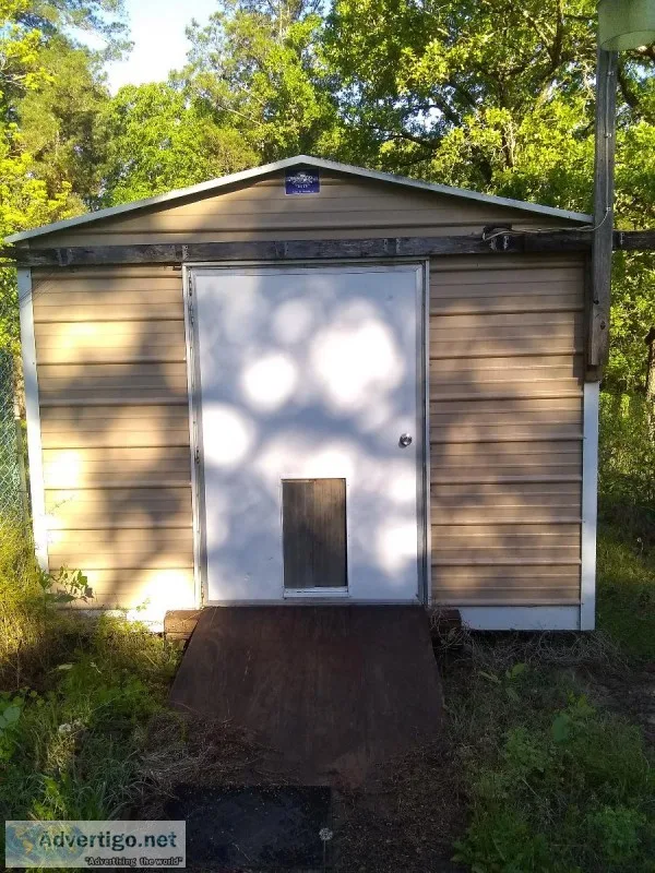 Portable metal building