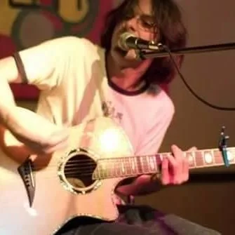 Master the Guitar with Stephan Darnutzer