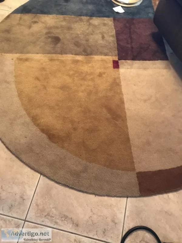 72&quot ROUND WOOL RUG