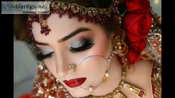 Makeup artist in east delhi