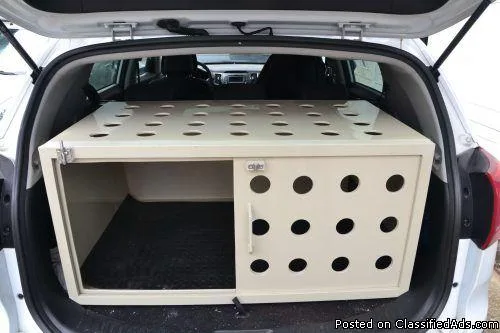 Find Pet Carriers Boxes and Manufacture Transport Boxes.