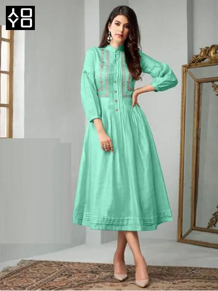 Explore New Collection of Plain Kurtis Online- YOYO Fashion