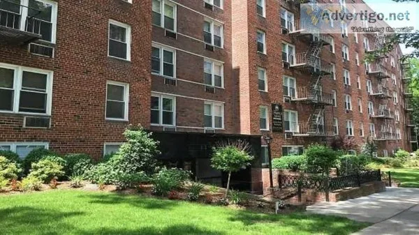 Fairfield Manor at Douglaston
