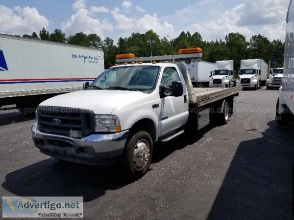 2002 Ford F-550 Regular Cab 2WD DRW - Jerr-Dan Flatbed Rollback 