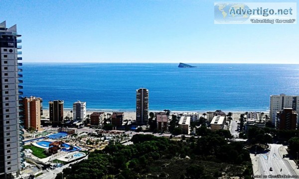 VIVIENDA DE LUJO EN BENIDORM CON VISTAS AL MAR 150M2