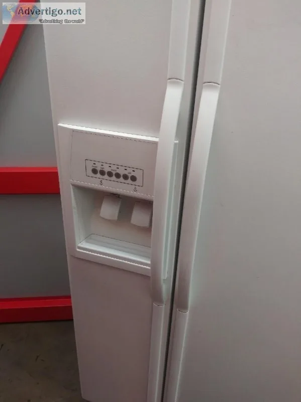 Whirlpool sided by side refrigerator