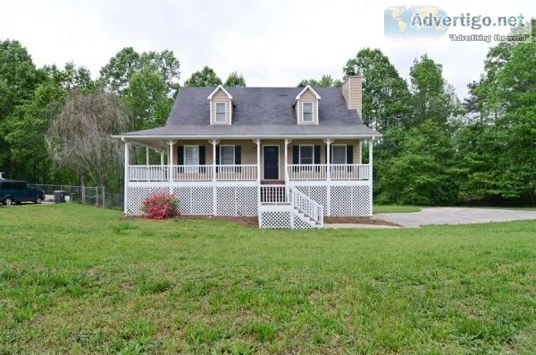 Lease for 1319mo  3 beds 2 baths  1502 sqft  Rent Only Single Fa
