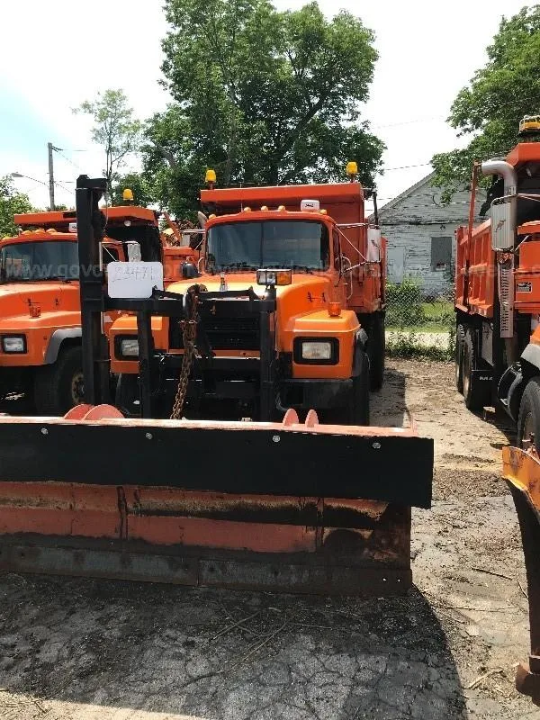 2003 Mack RD688SX