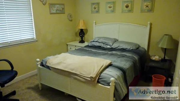 Room available to Nudist guy