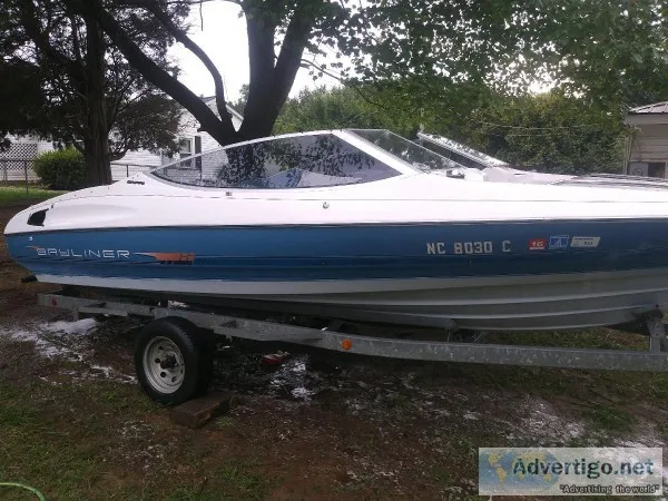 BayLiner Boat
