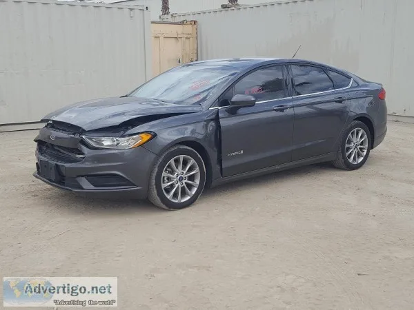 s2017 FORD FUSION SEDAN 0870