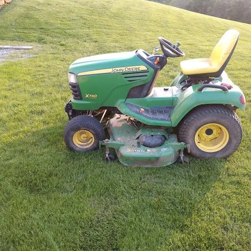John Deer commercial Lawn tractor