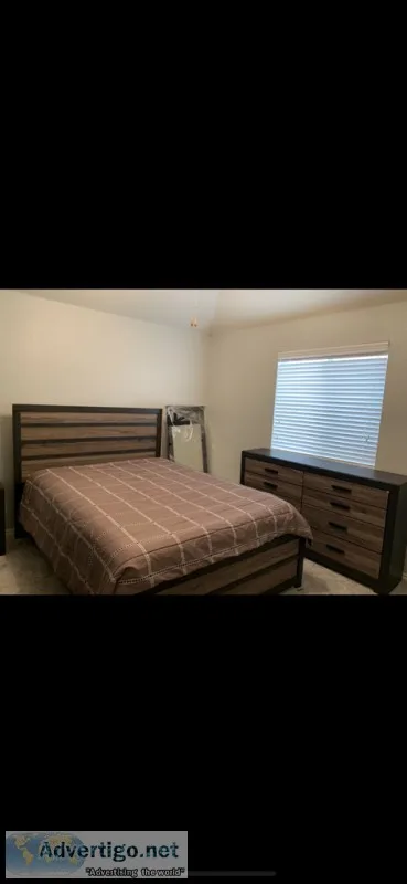 Queen Bedroom Set Great Condition