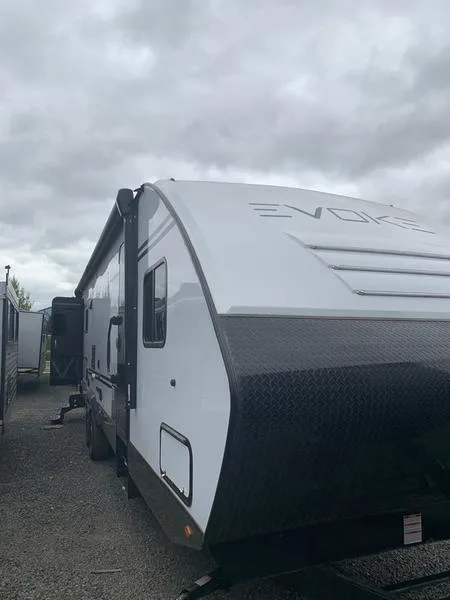 2020 Travel Lite Evoke Model L