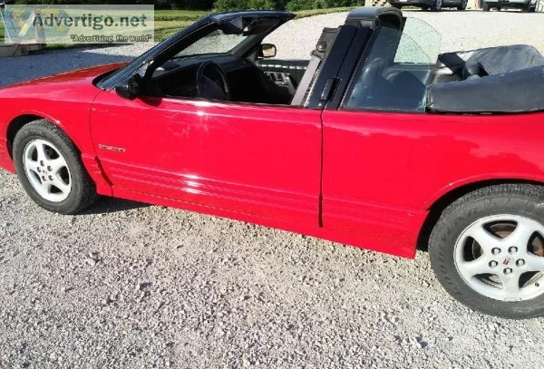 1994 OLDSMOBILE CUTLASS SUPREME Convertible