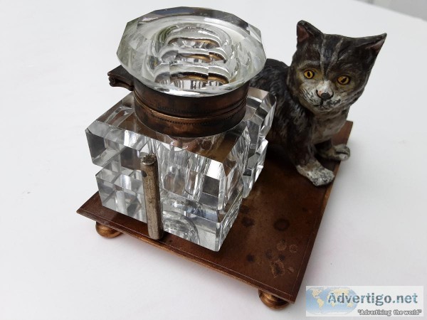 INK WELL VINTAGE feline and inkwell