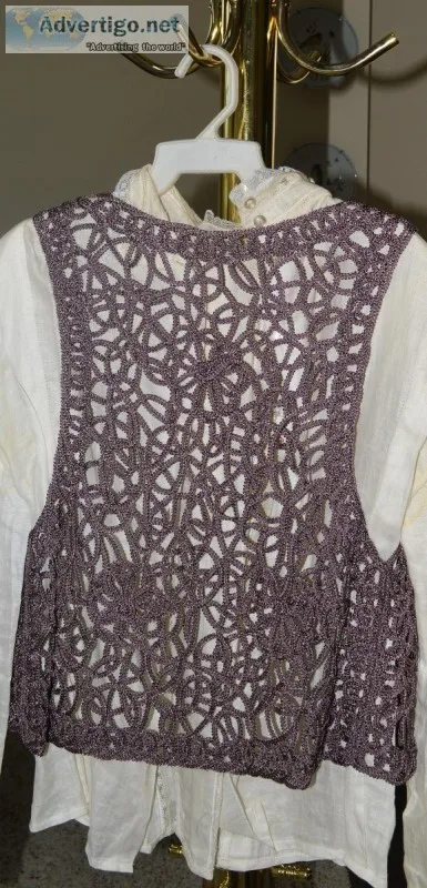 Ladies  Open Knit Vest Lilac Hue Excellent Condition