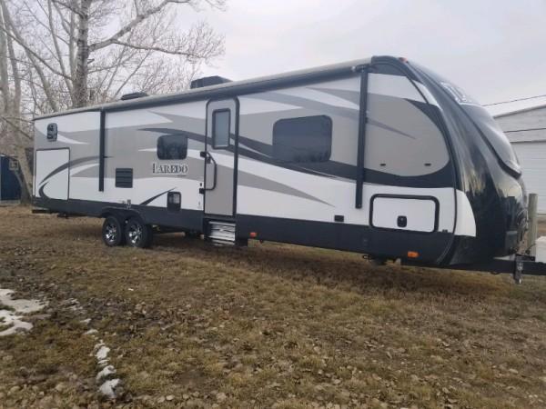 2016 Keystone Laredo 333BH Trailer For Sale