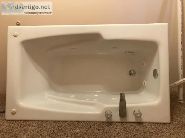 Jetted Bathtub