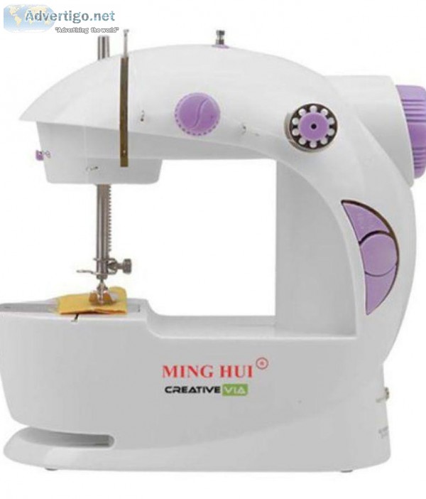 Sewing Machine with focus light