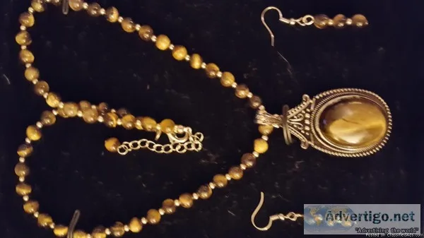 Tiger eye necklace and matching ear rings