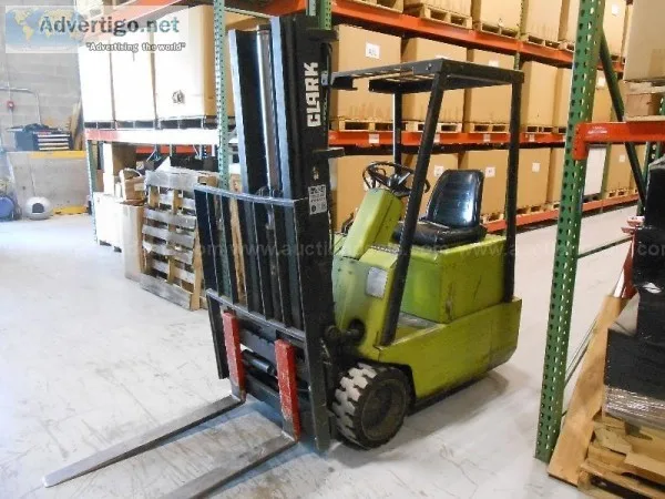 CLARK TM15S ELECTRIC FORKLIFT