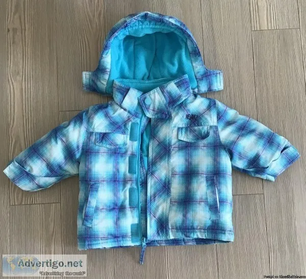 V&ecirctement pour b&eacuteb&eacute gar&ccedilon 6-12 mois .Vest