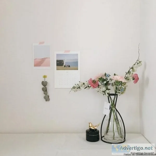 Decorative Vases made by Glass and Ceramic