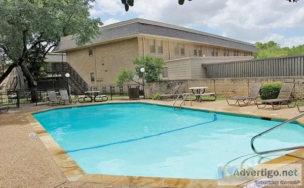 East Irving - 867 -Coker St