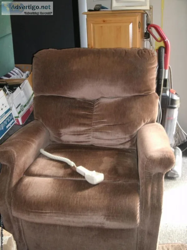 Lift recliner